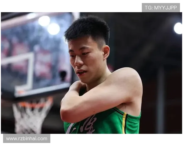 张镇麟23助上海双杀广东白边两双